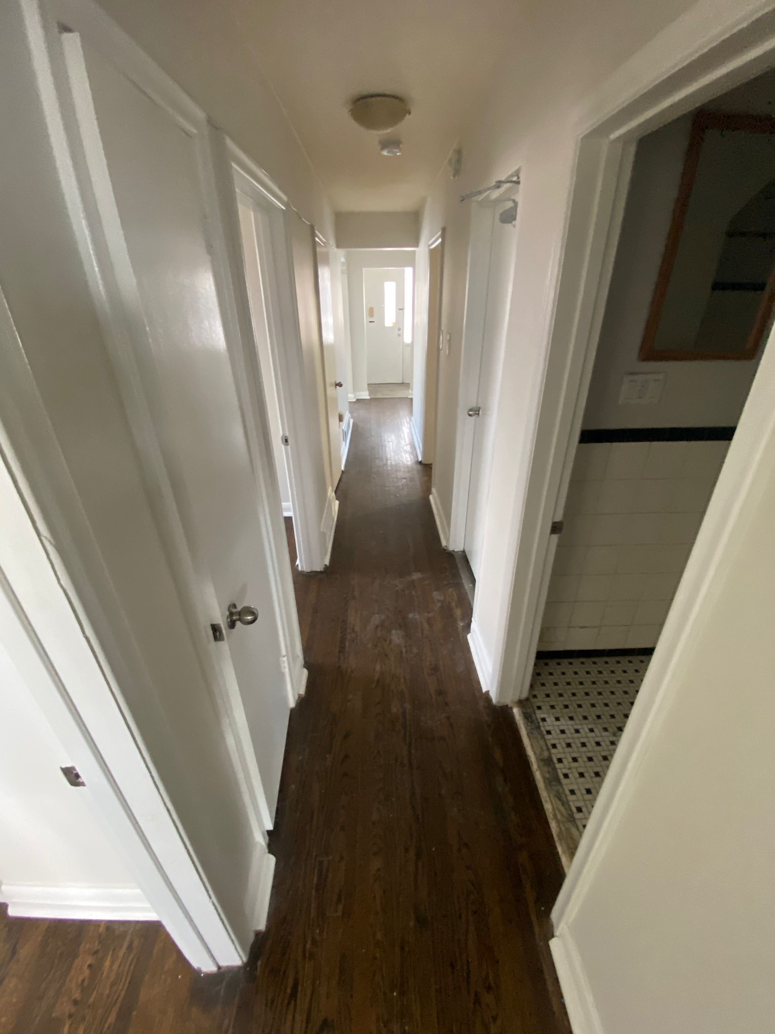 23 Willowhurst Crescent - Main Floor